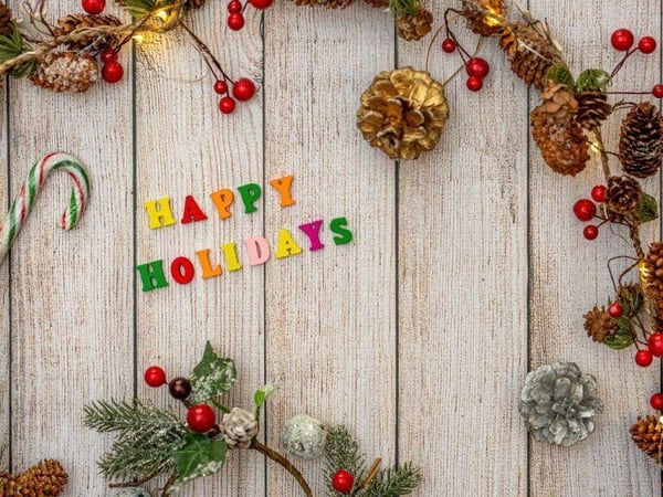happy-holidays-message-768x576-1