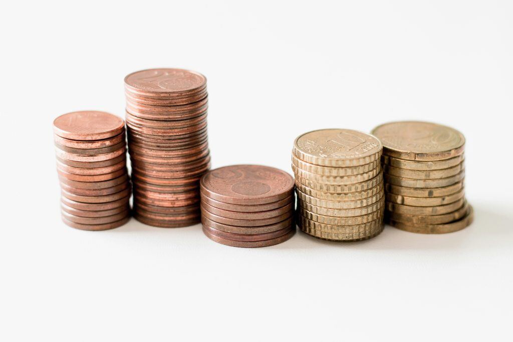 coins, representing a sales team