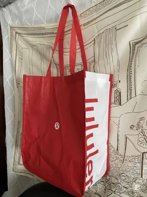 Lululemon reusable tote bag